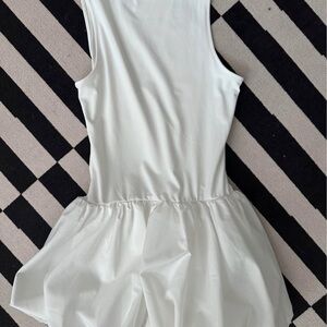 White Sleeveless bubble dress new